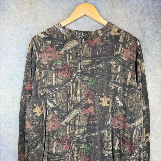 Real tree Camo Long Sleeve Shirt XL