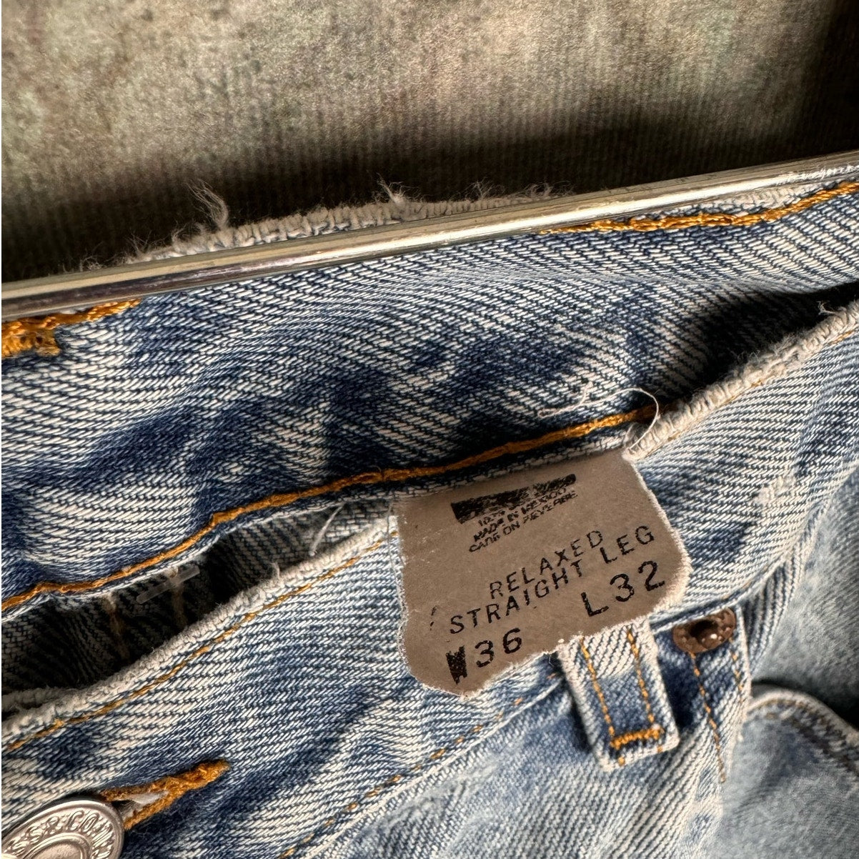 VTG Levis 901 Denim Jeans 36x32 Relaxed Fit Straight Leg