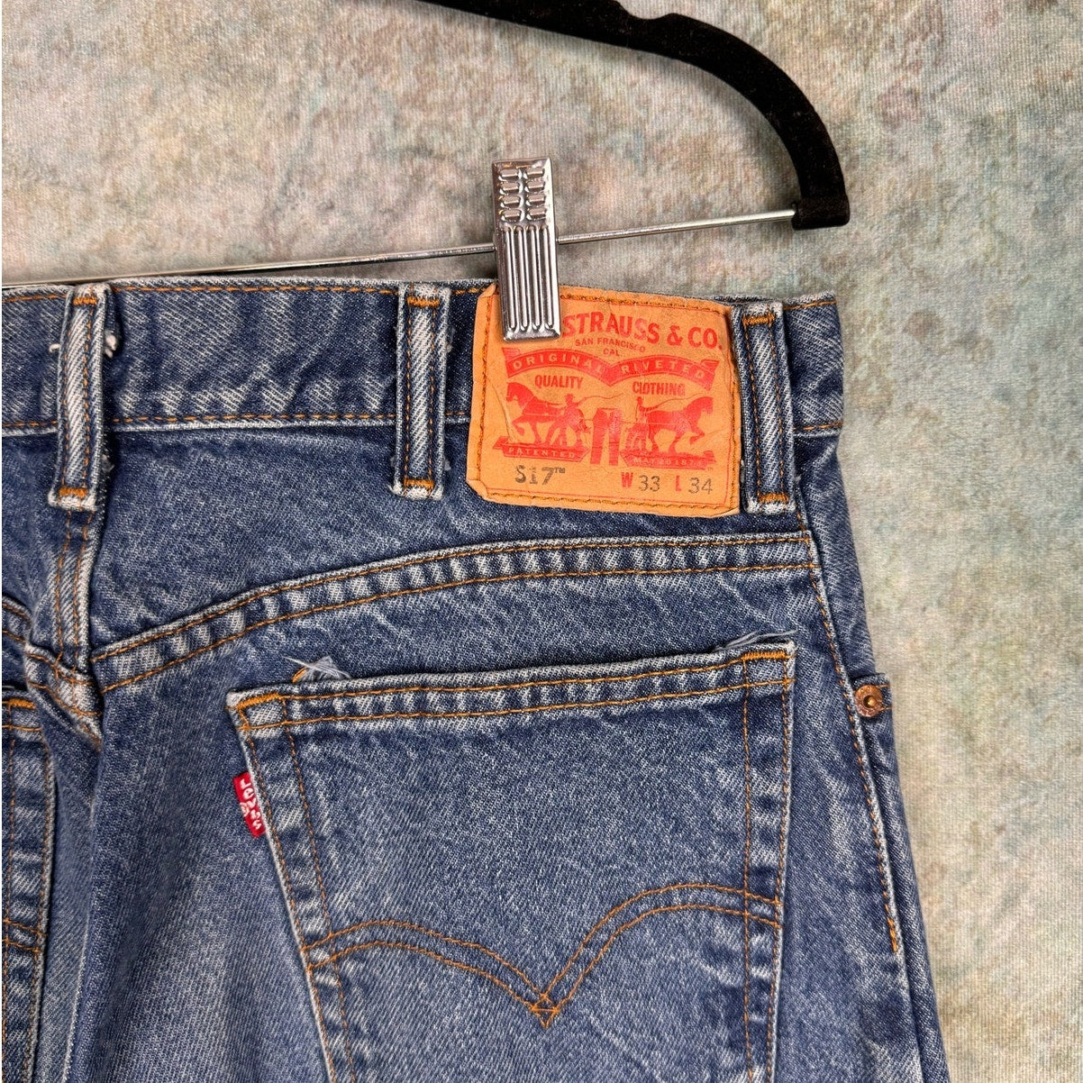 Y2K Levi’s 517 Bootcut Denim Jeans 33x34