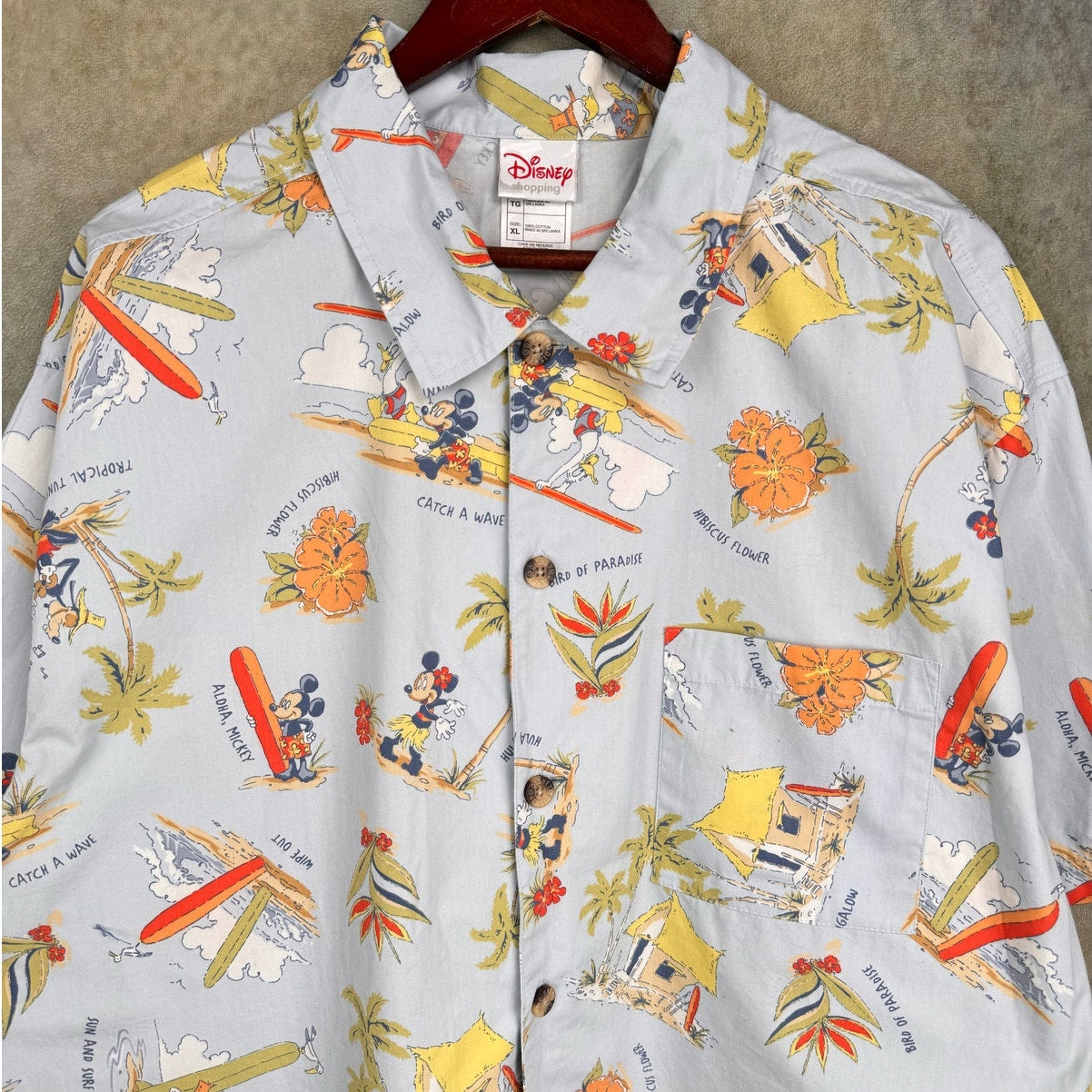 Y2K Disney Hawaiian Button Up Shirt XL