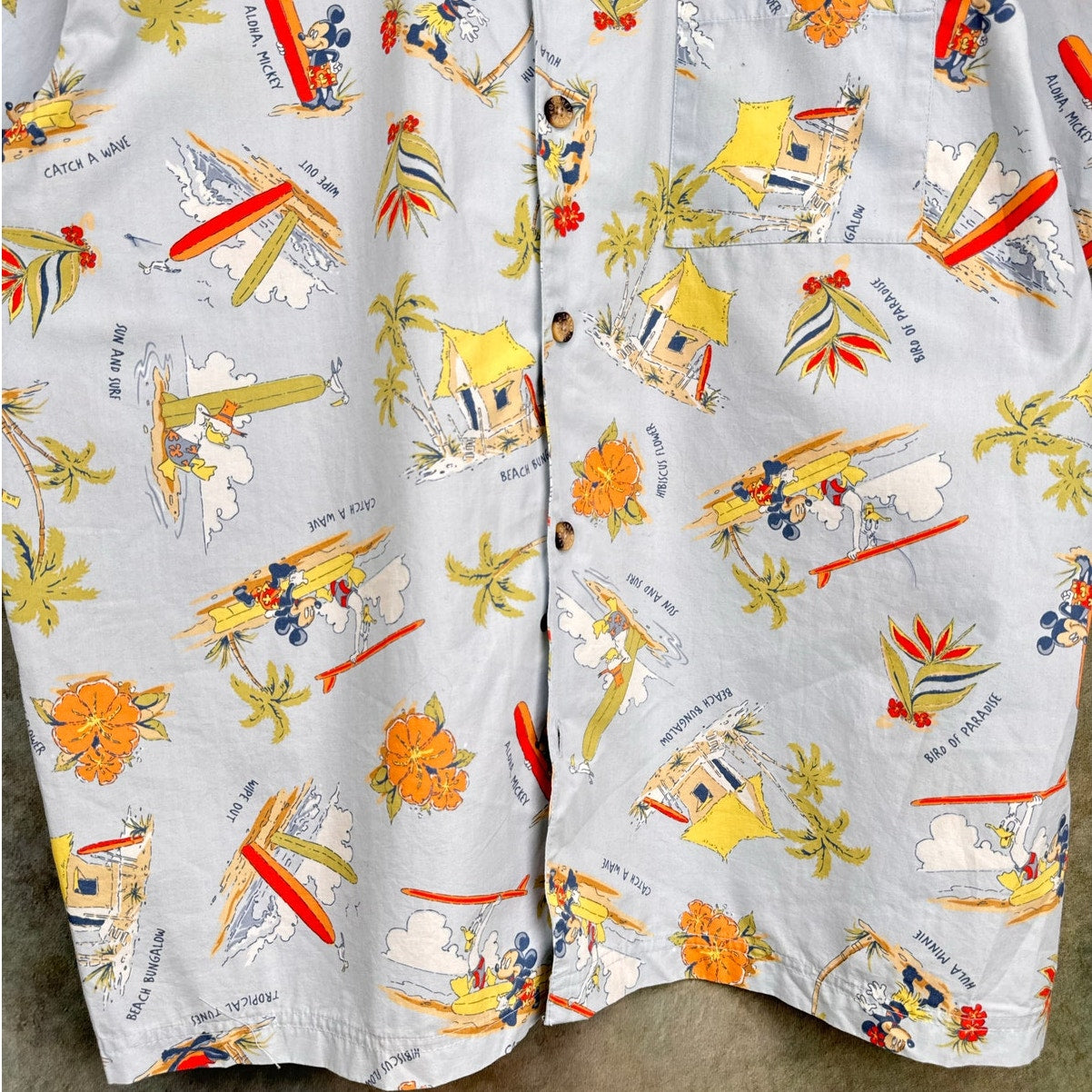 Y2K Disney Hawaiian Button Up Shirt XL