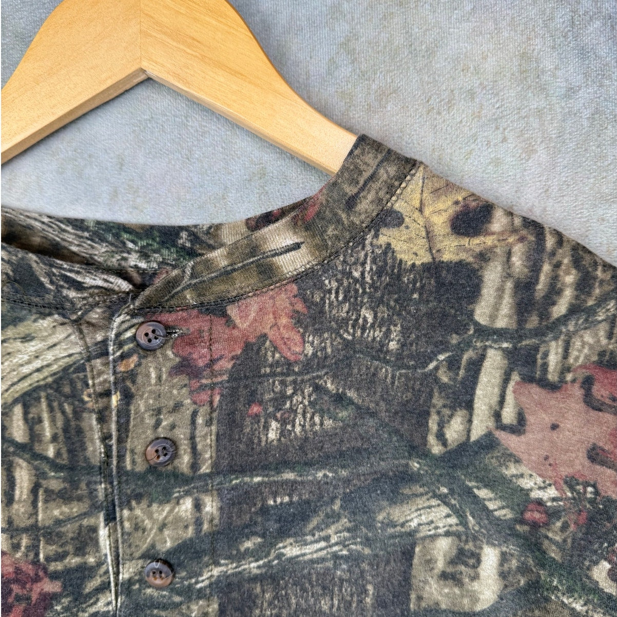Real tree Camo Long Sleeve Shirt XL