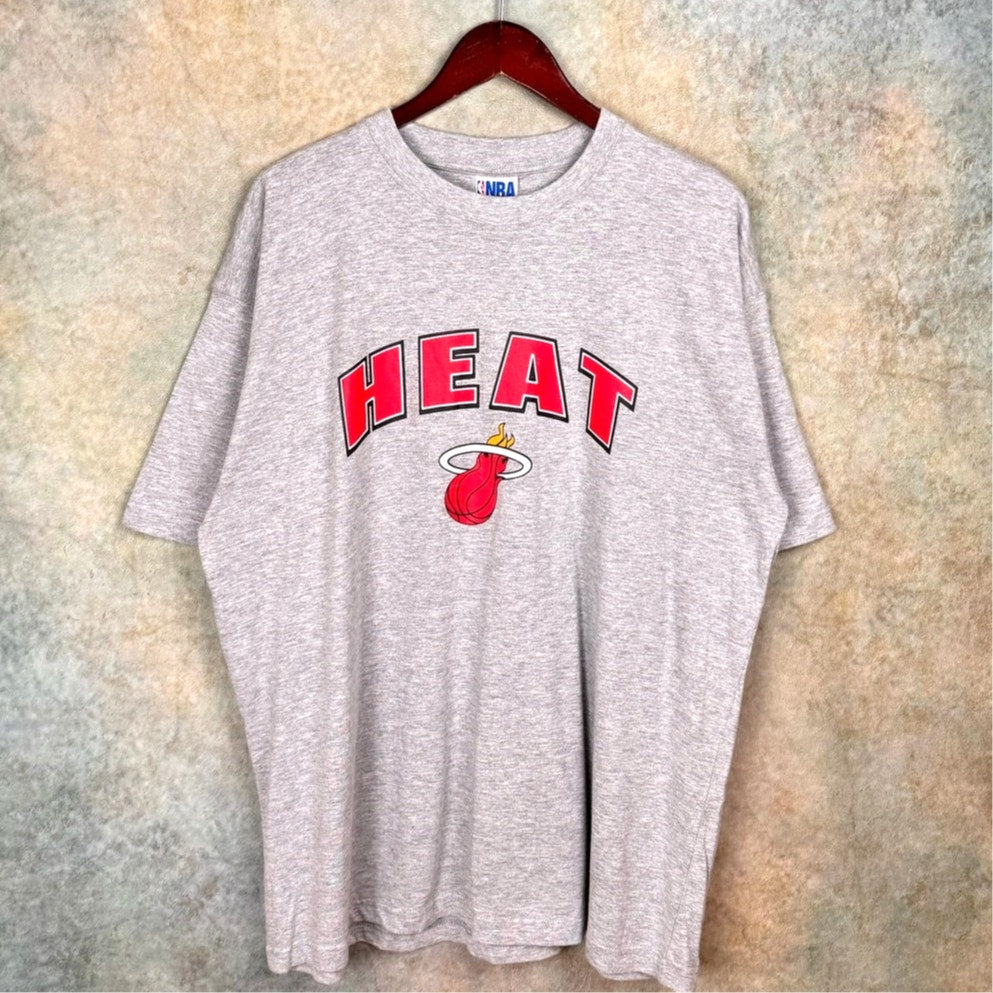 VTG Y2K Miami Heat Dwayne Wade T Shirt XL