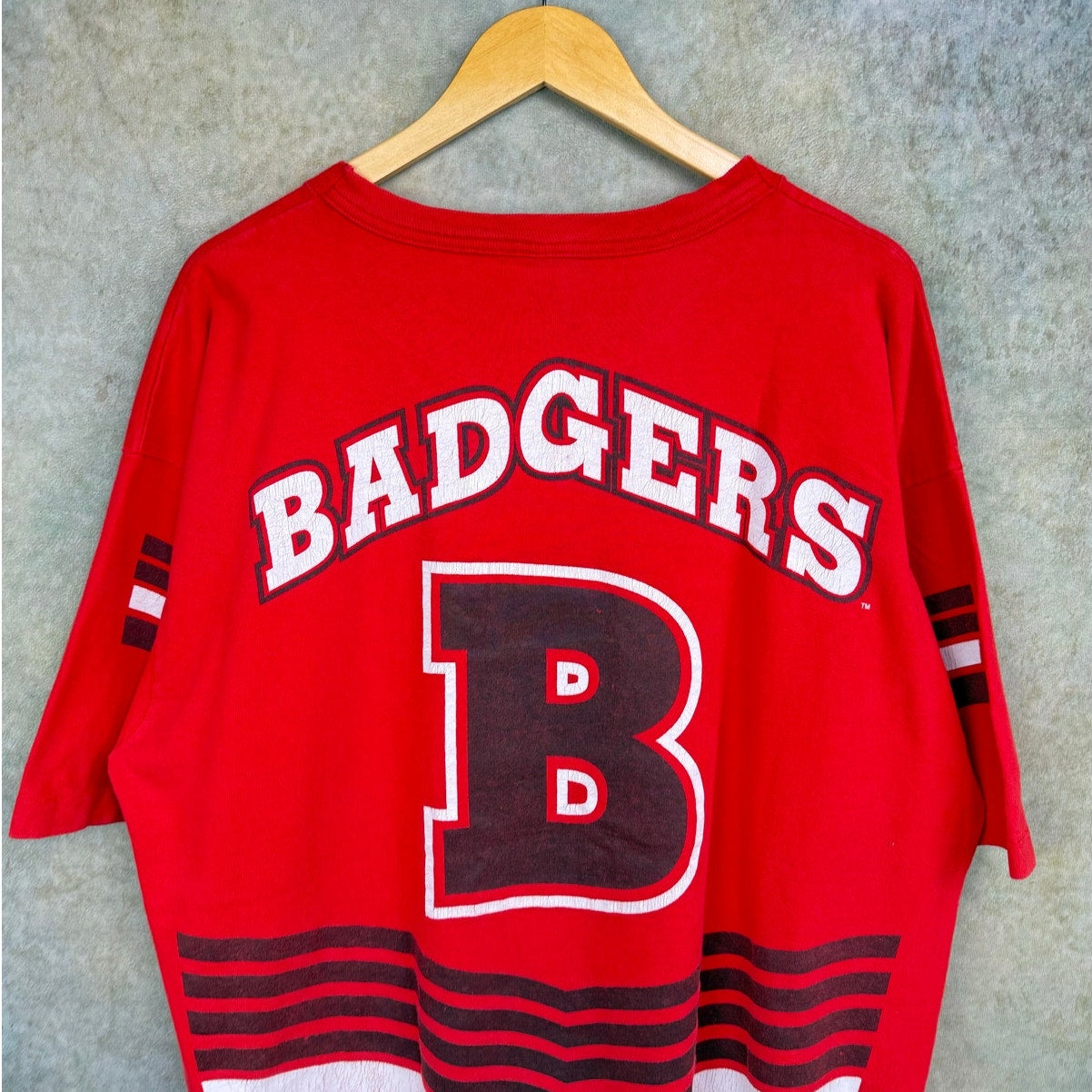 VTG 90s Wisconsin Badgers AOP T Shirt XL