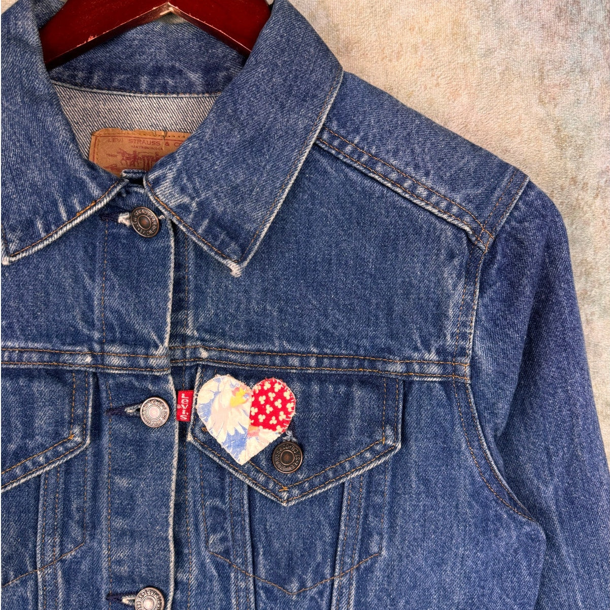 VTG 90s Levis Denim Patch Jacket Sz L
