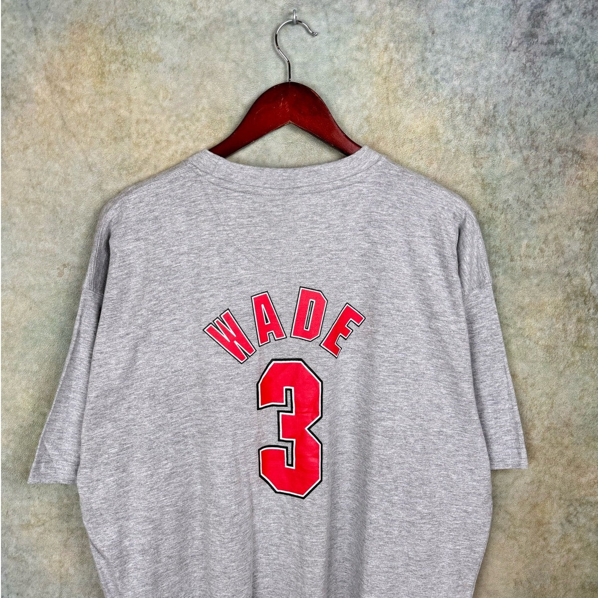 VTG Y2K Miami Heat Dwayne Wade T Shirt XL