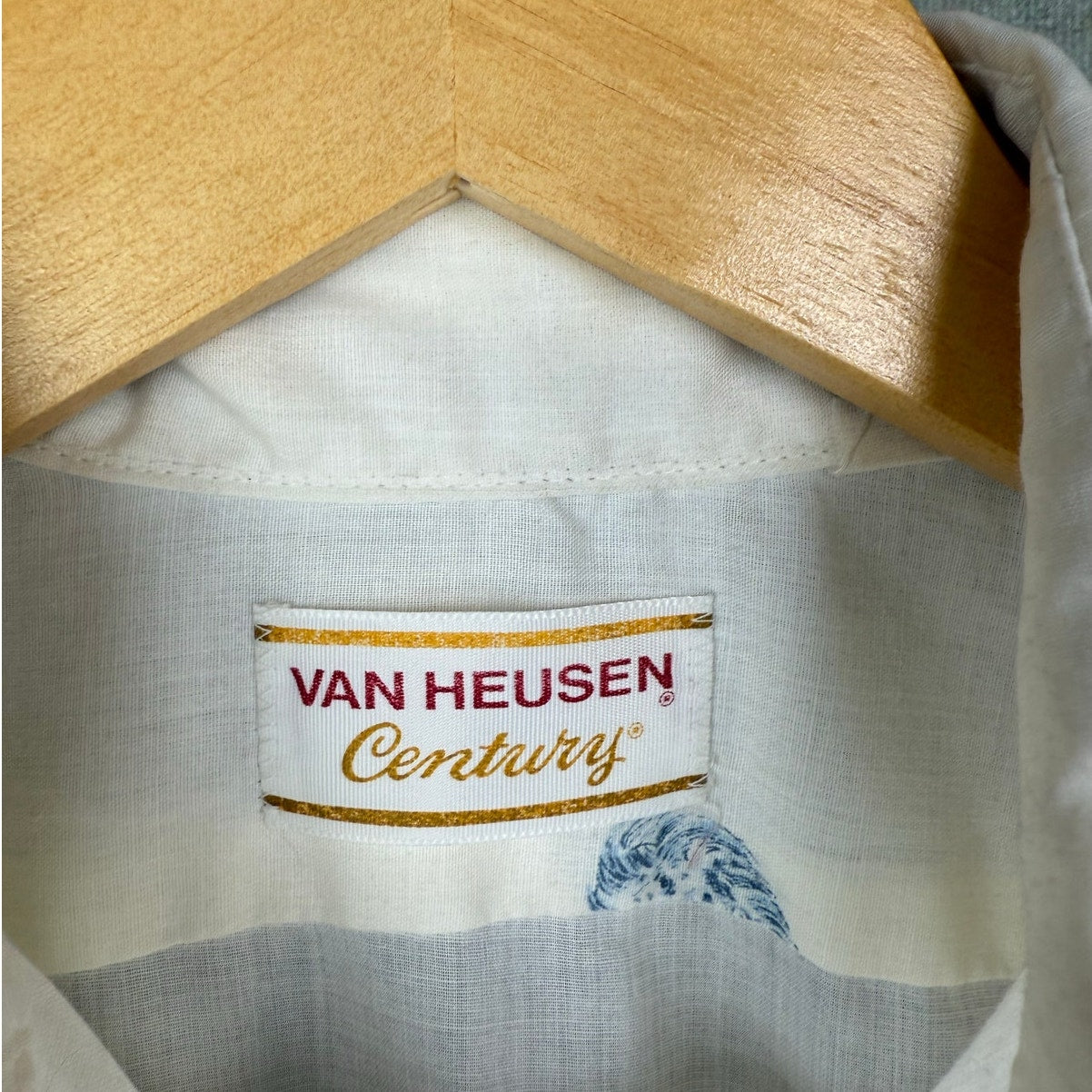 VTG 70s True Vintage Van Heusen Button Up Shirt M