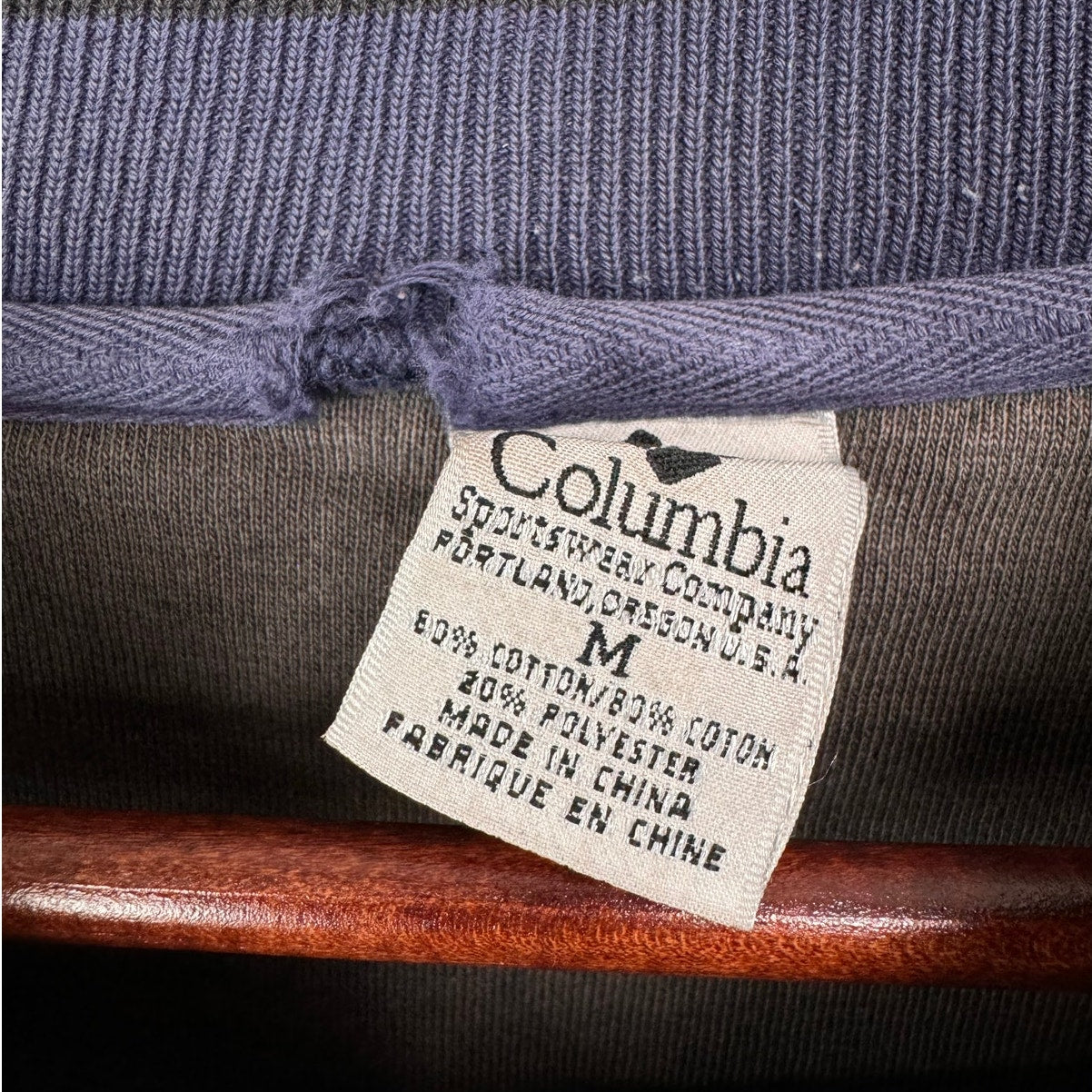 VTG 90s Columbia Sporstwear Sweatshirt M