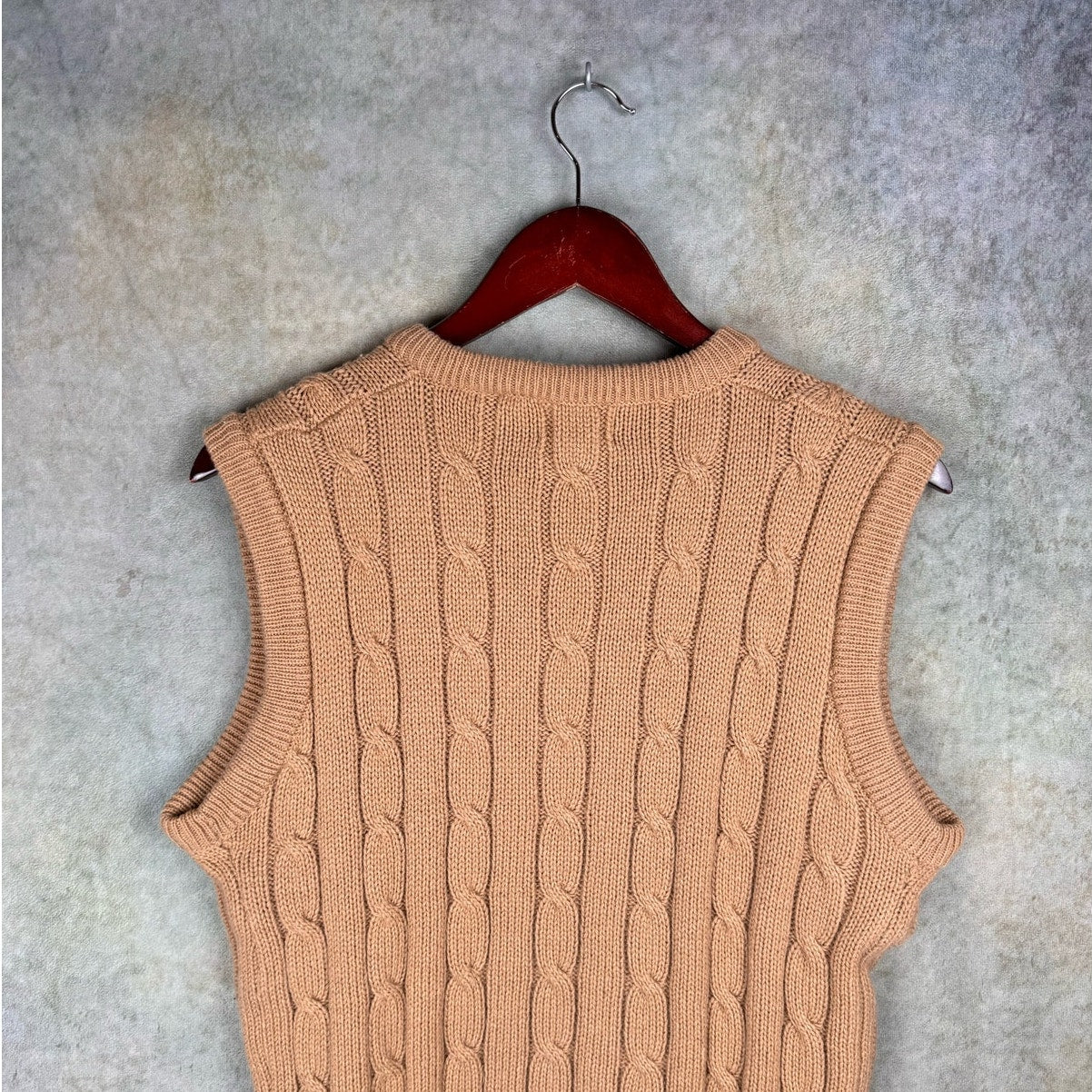 VTG 90s Cable Knit Sweater Vest M
