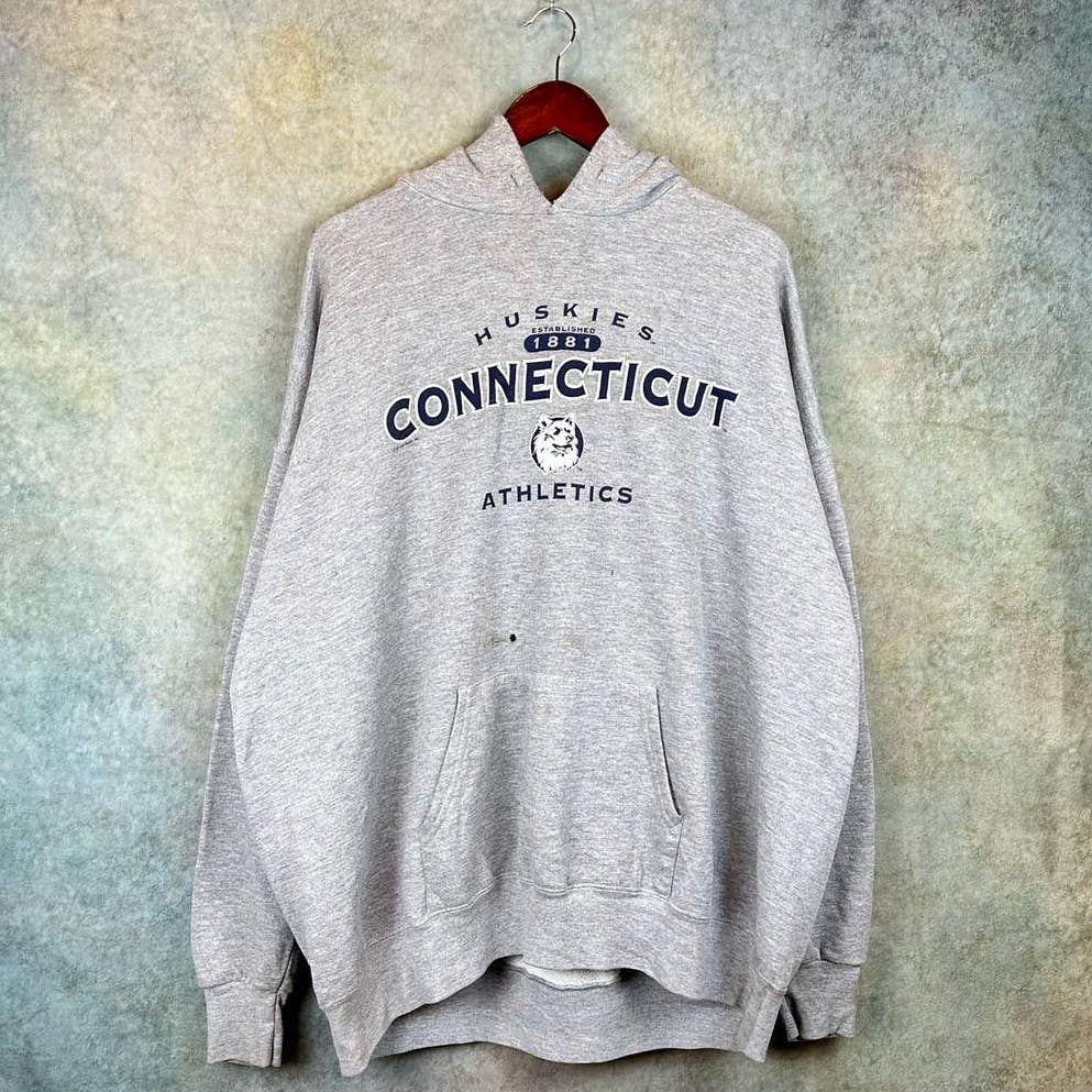 Vintage Uconn Huskies Sweatshirt