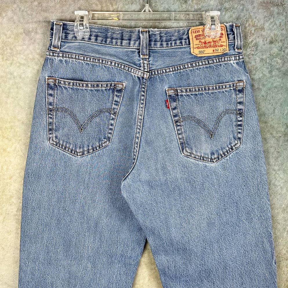 Vintage Levis 550 Denim Jeans 32 x 30