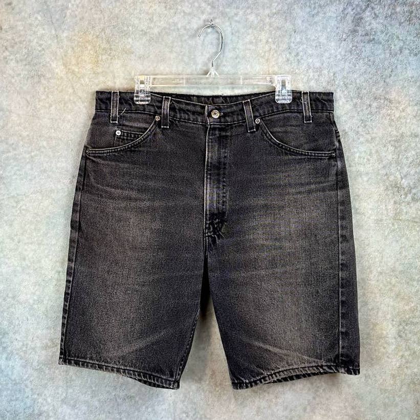 Vintage Levis 505 Jean Shorts 38