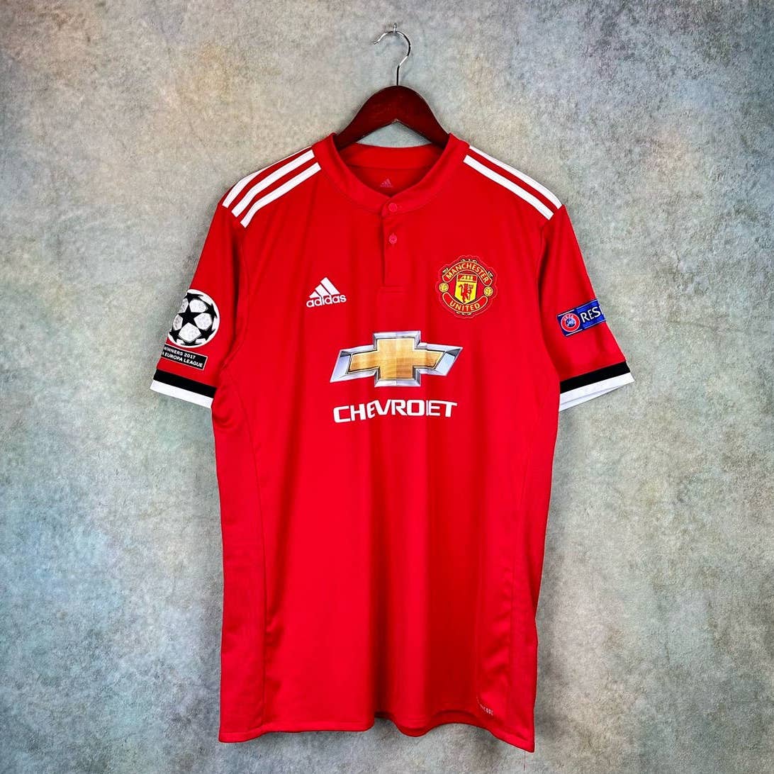 Manchester United Soccer Jersey L