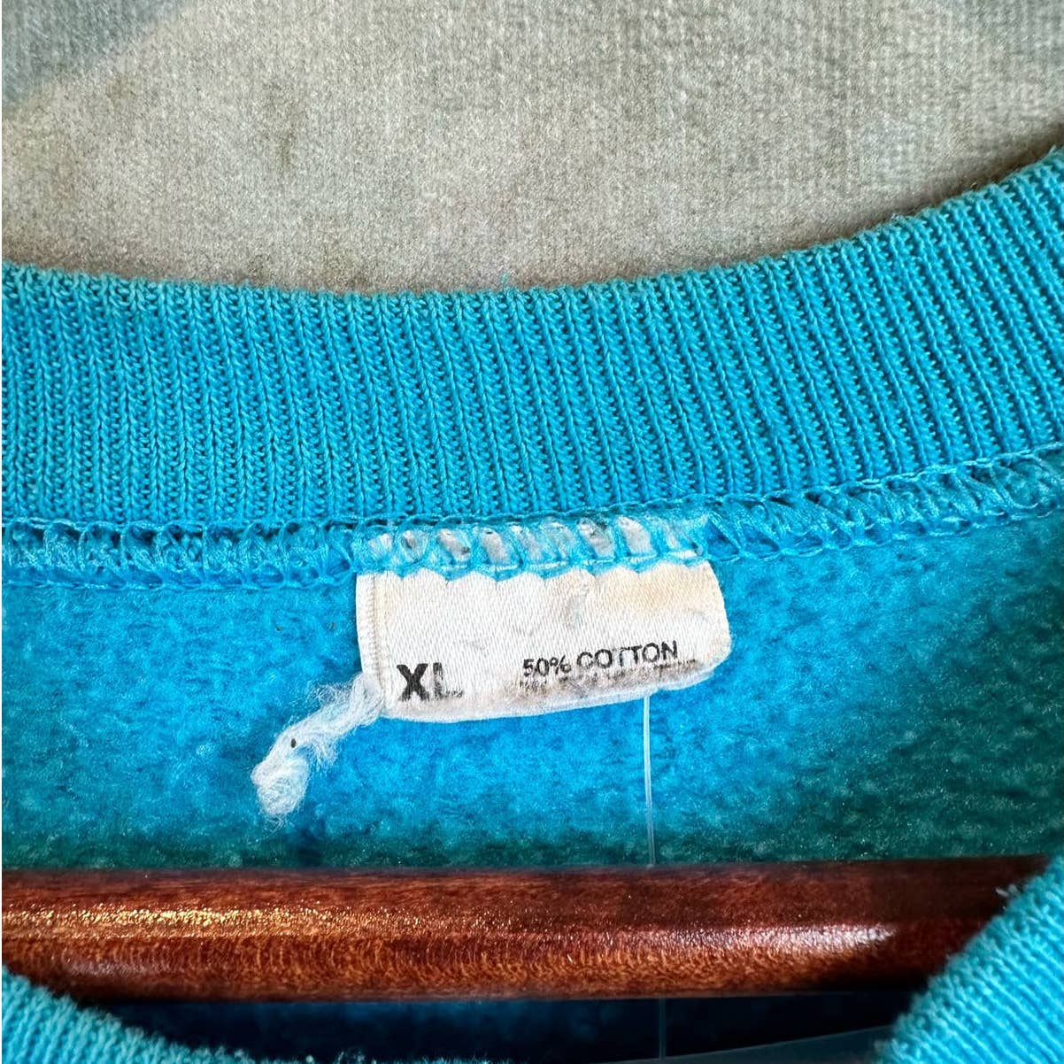 Vintage 90s Wolf Sweatshirt