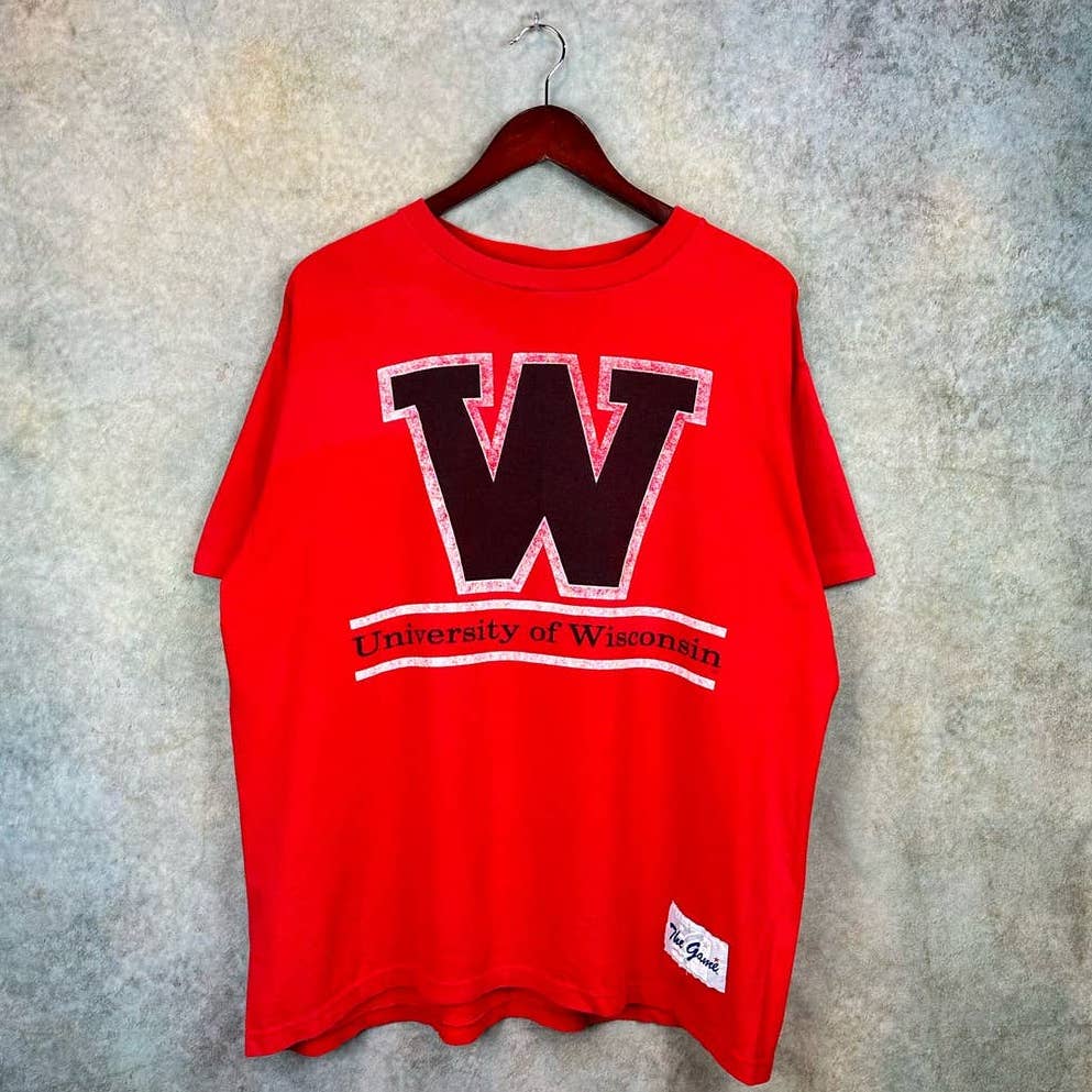 Vintage Wisconsin Badgers T Shirt
