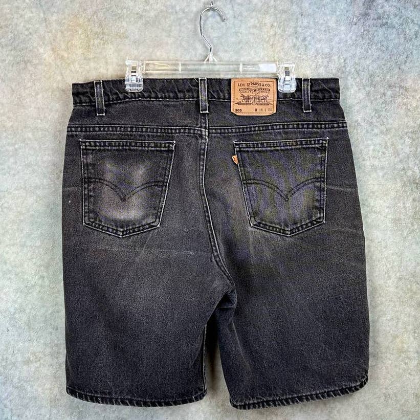 Vintage Levis 505 Jean Shorts 38