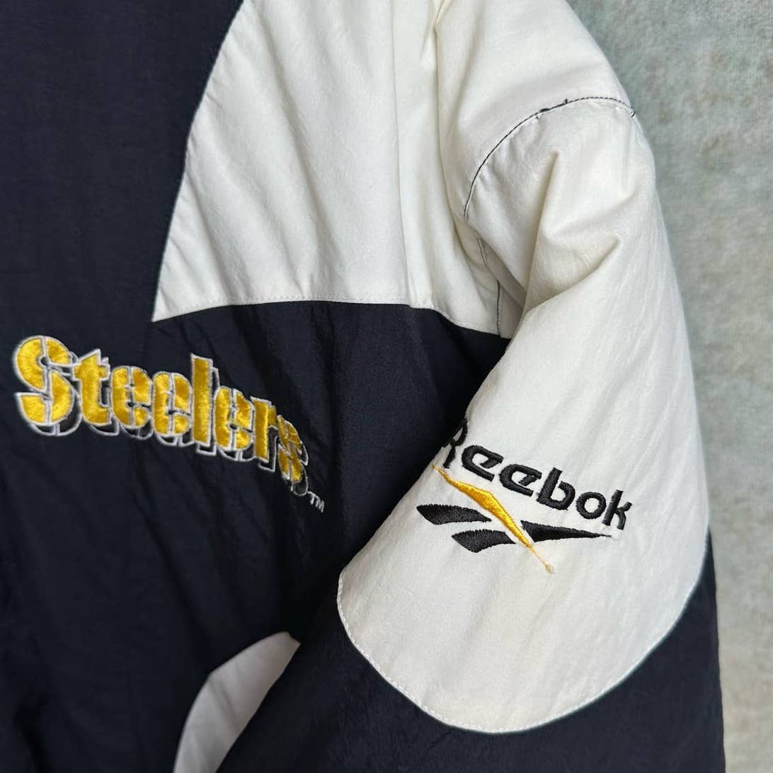 Vintage Pittsburgh Steelers Puffer Jacket M