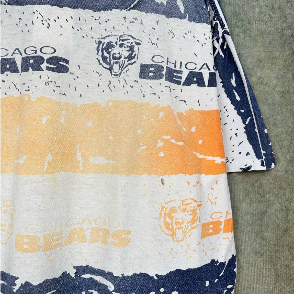 Vintage Chicago Bears All Over Print T Shirt XL
