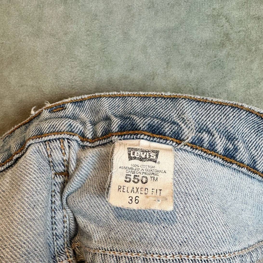 Vintage Levis 550 Jean Shorts 36
