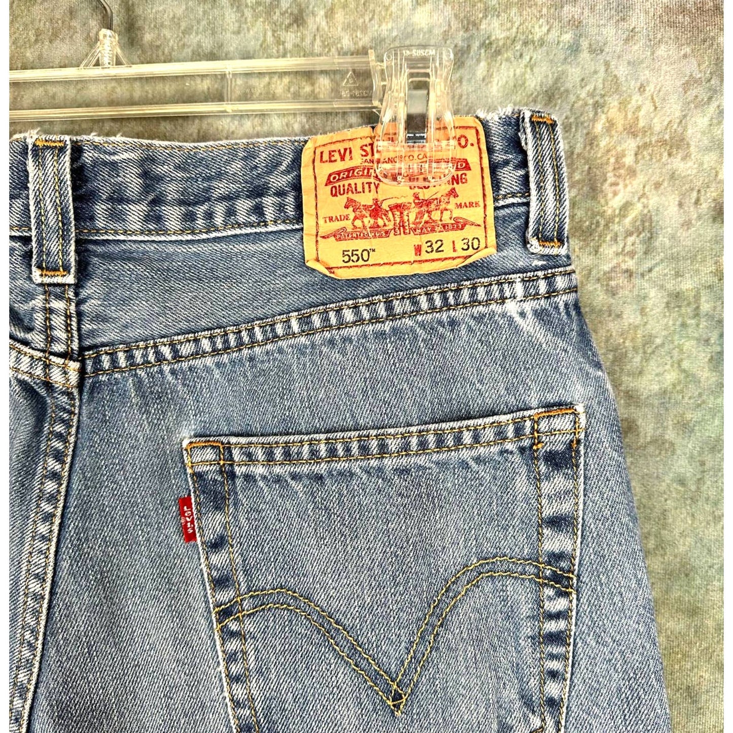Vintage Levis 550 Denim Jeans 32 x 30