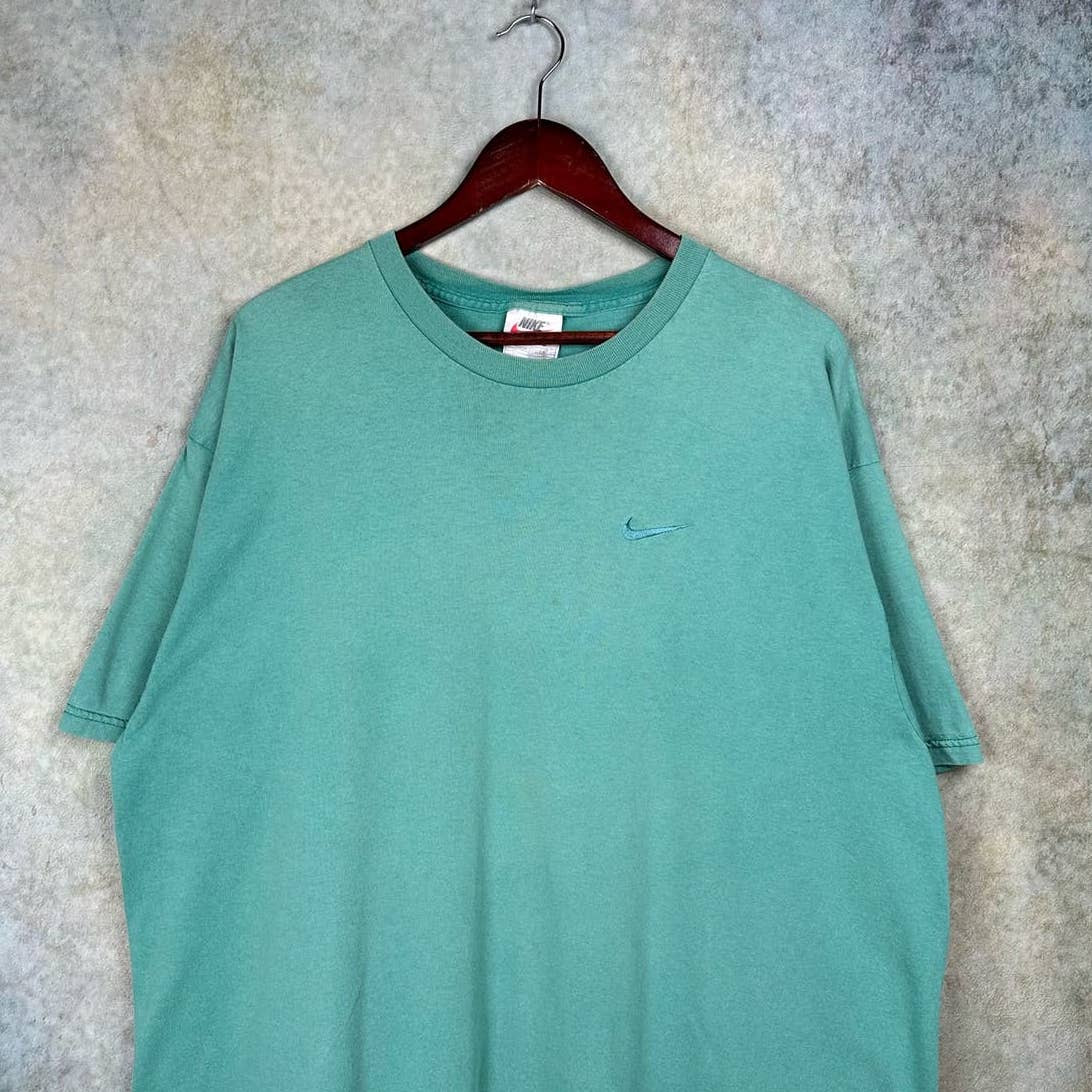 Vintage Nike Logo T Shirt XL