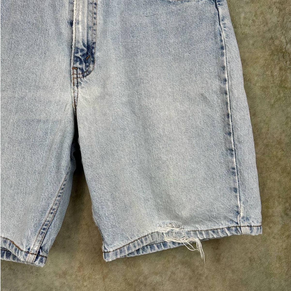Vintage Levis 550 Jean Shorts 36