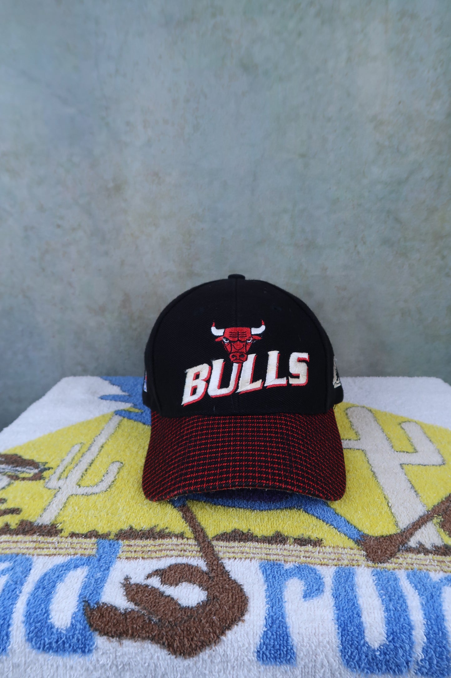 Vintage 90s Chicago Bulls Hat