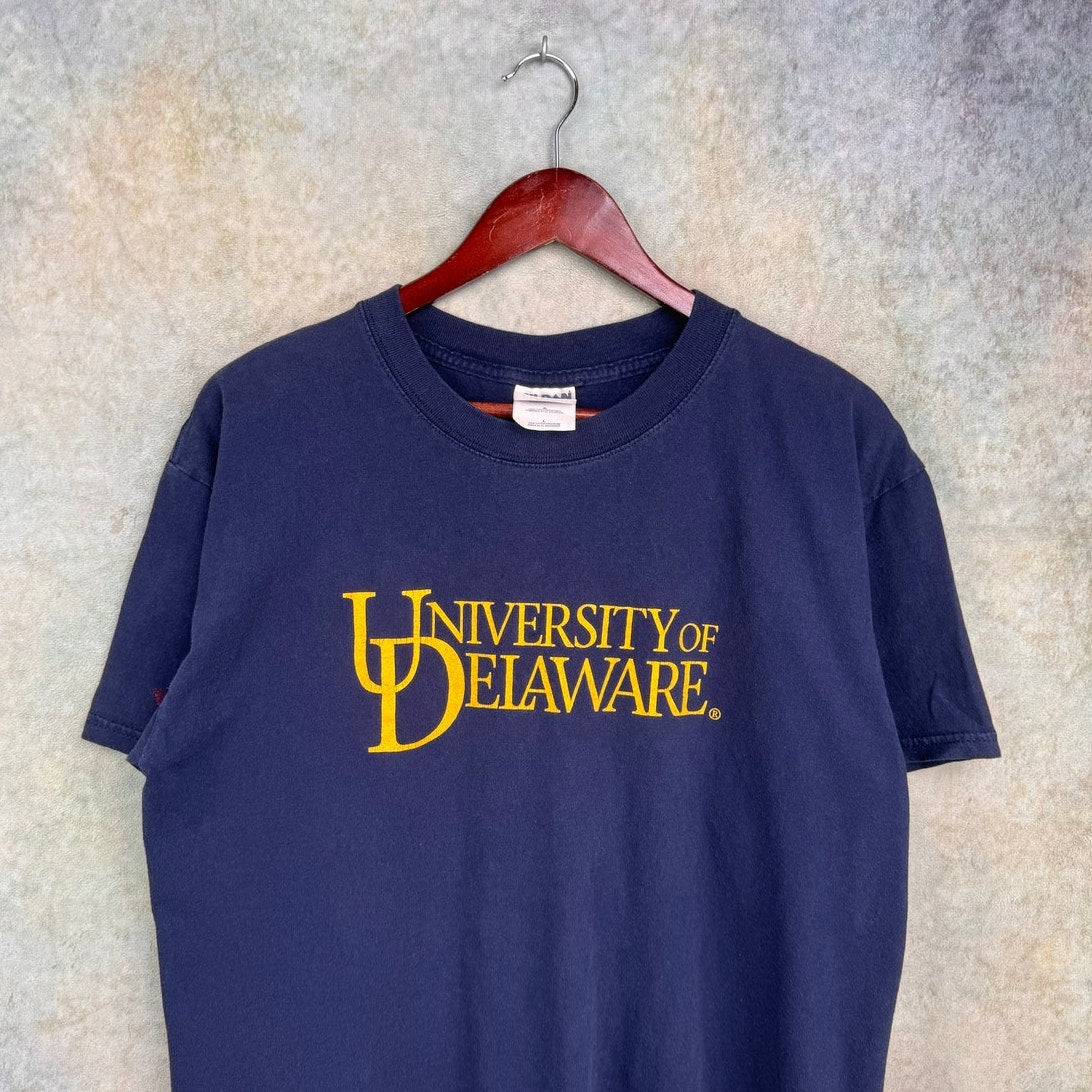 VTG 90s UDel Blue Hens T Shirt L