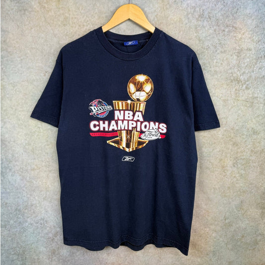 VTG 2004 Detroit Pistons NBA Champions T Shirt L