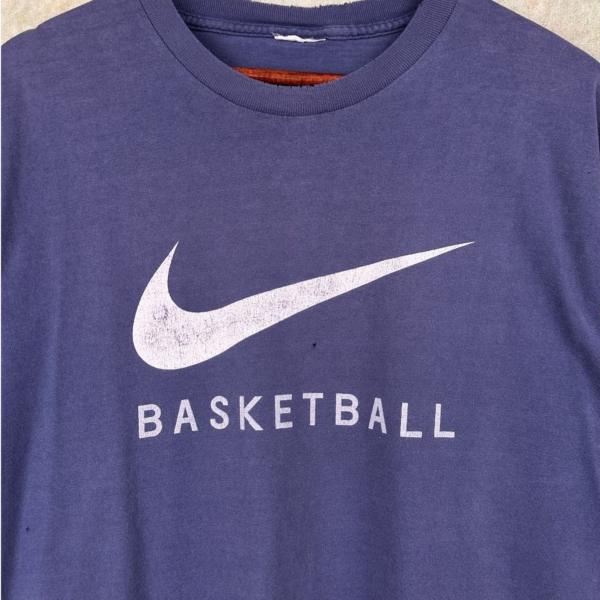 Vintage 90s Nike Basketball Graphic T Shirt L