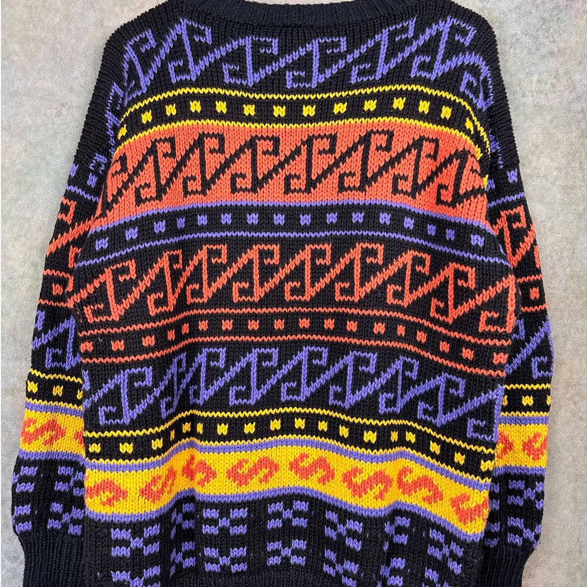 Vintage 90s Abstract Print Knit Sweater XL