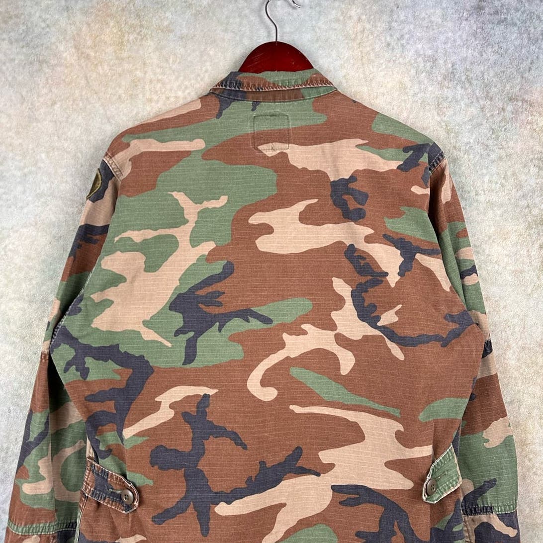Vintage U.S. Army 80's M81 Rip Resistant Woodland Camouflage Shirt