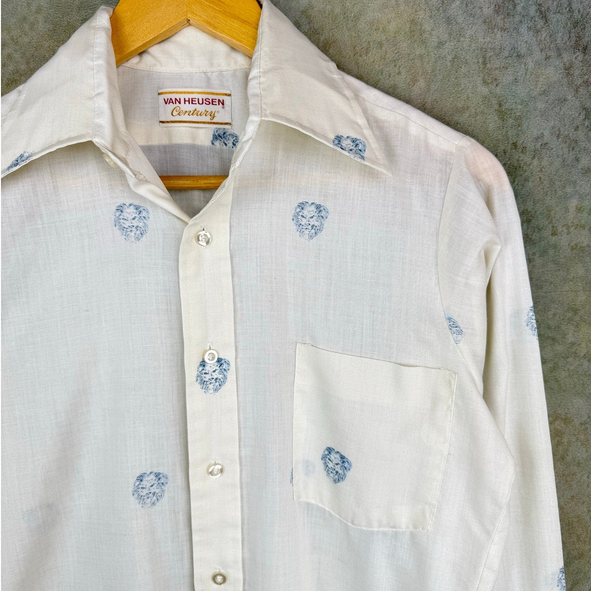 VTG 70s True Vintage Van Heusen Button Up Shirt M