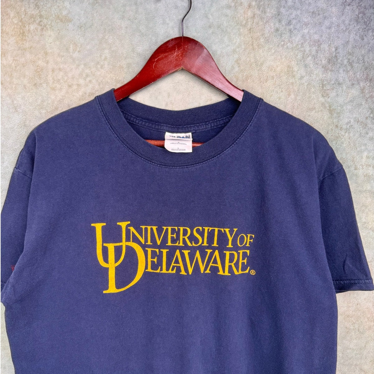 VTG 90s UDel Blue Hens T Shirt L