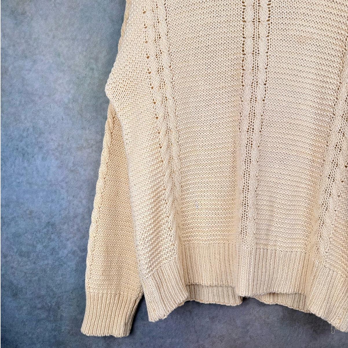 VTG 90s Claiborne Cable Knit Sweater L