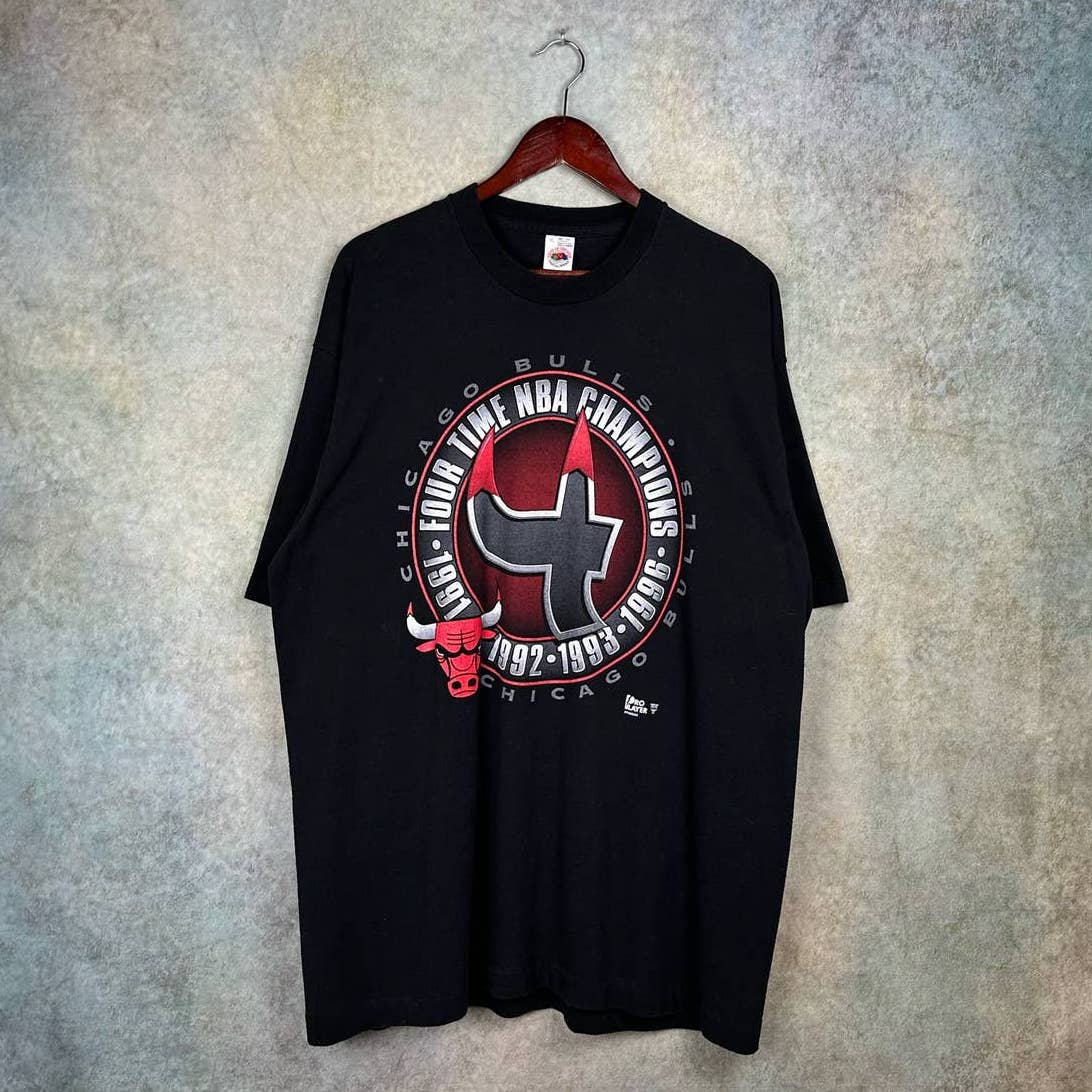 Vintage Chicago Bulls 1996 Champs T Shirt XL