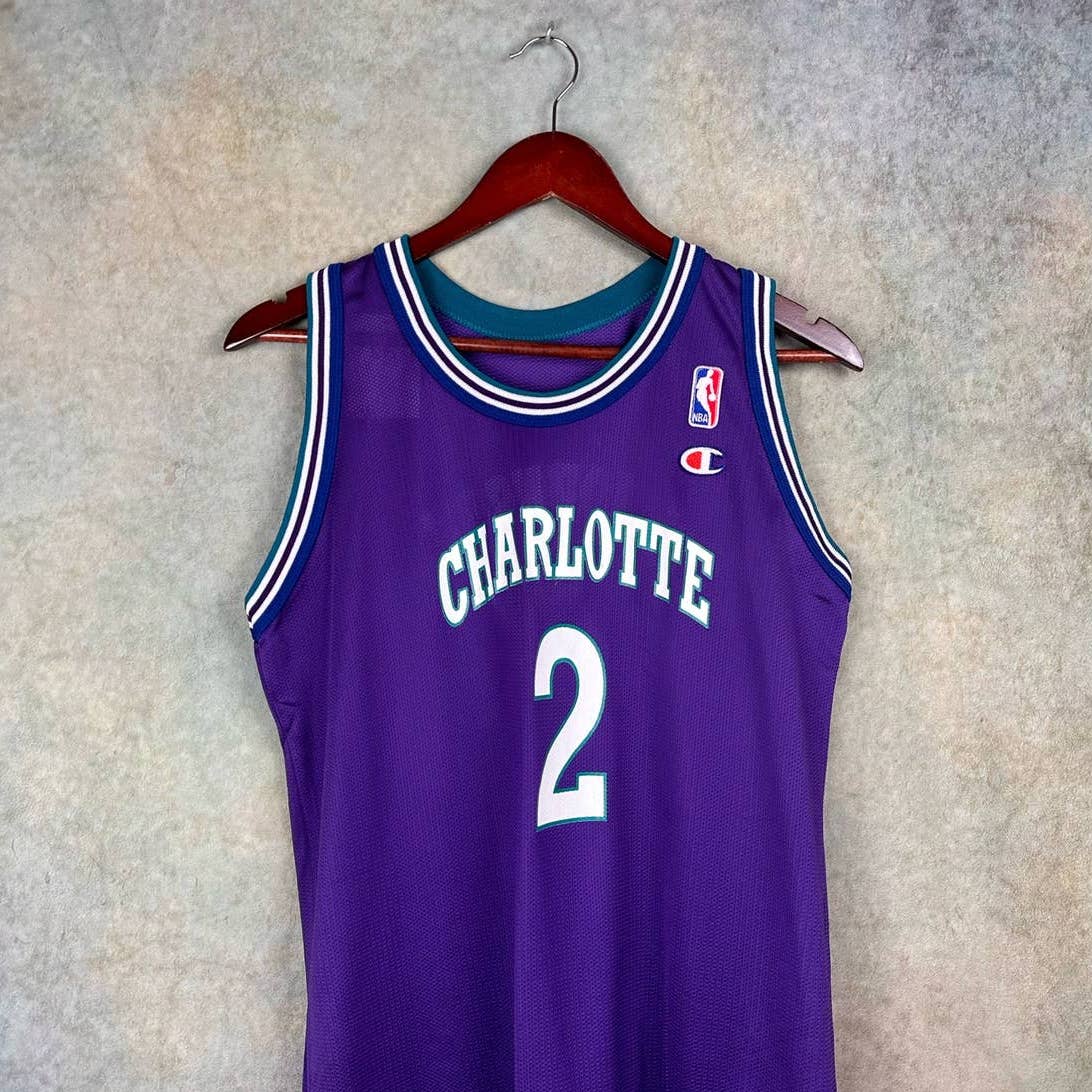 Vintage Larry Johnson Charlotte Hornets #2 Jersey YXL