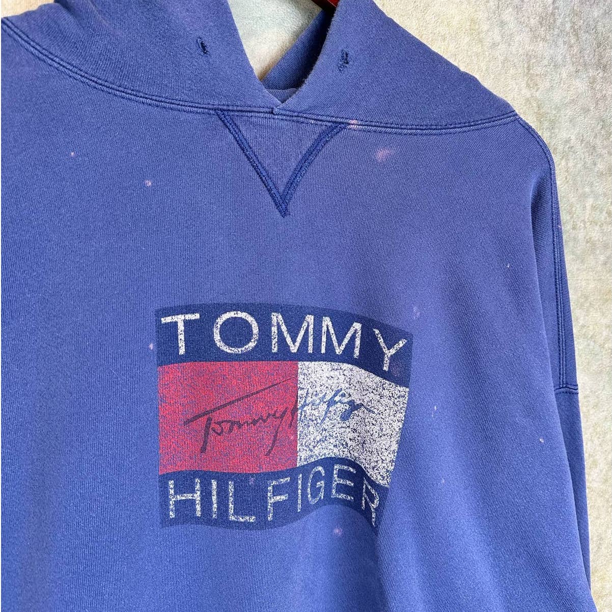 Tommy hilfiger sweatshirt clearance 90s