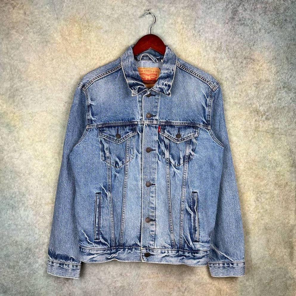 Vintage Levi’s Denim Trucker Jacket M