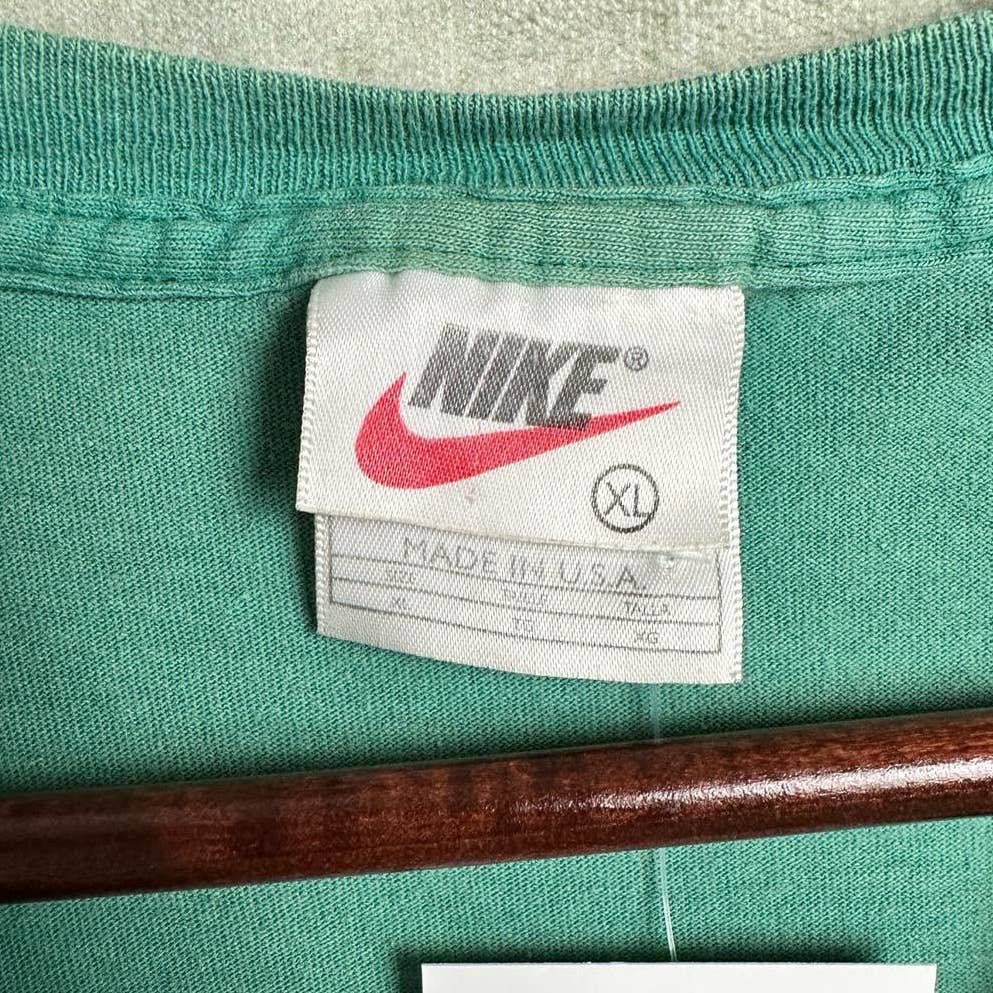 Vintage Nike Logo T Shirt XL