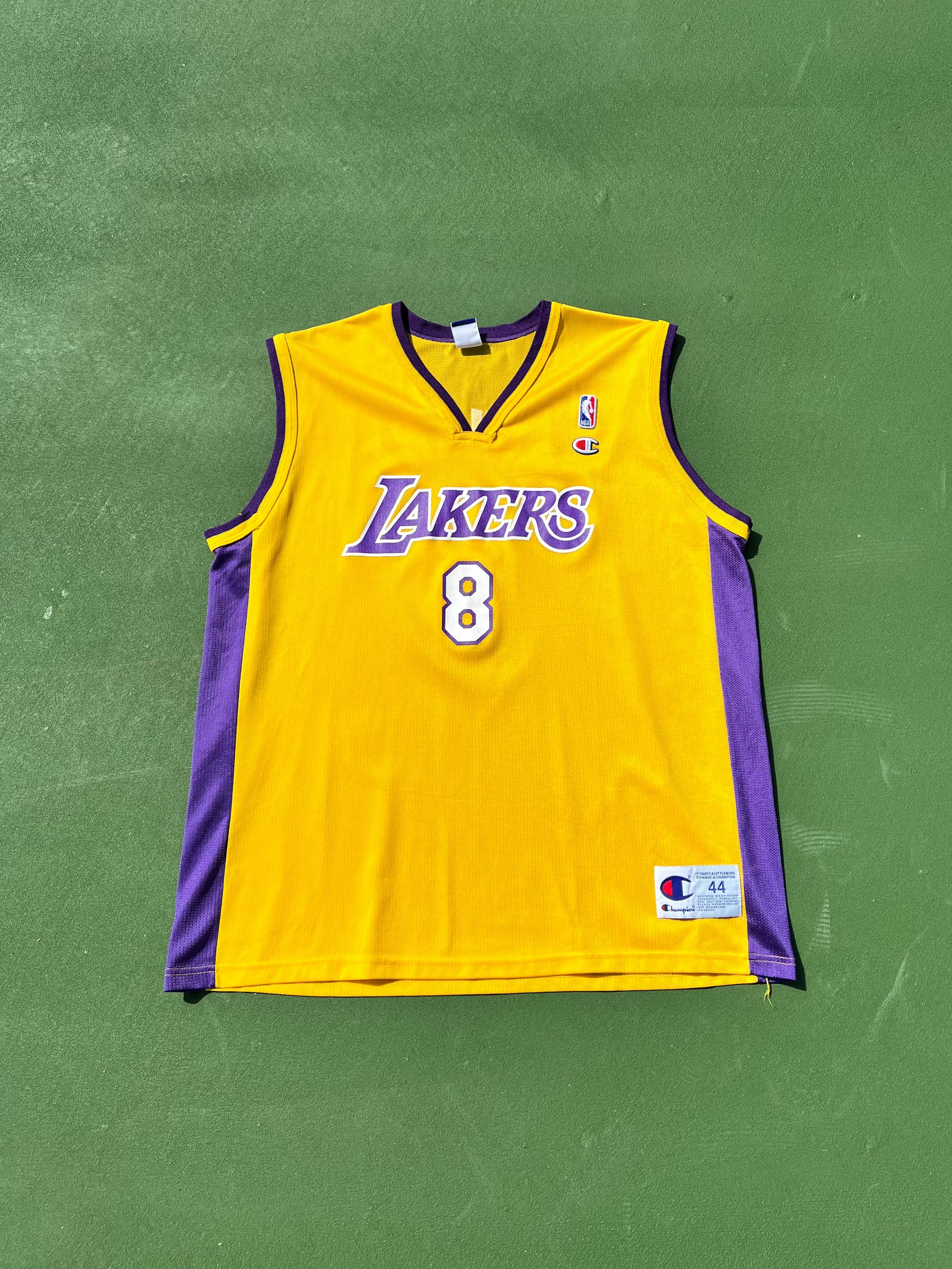 Vintage 90's Champion Brand Los Angeles Lakers Kobe Bryant 8 Jersey size 44