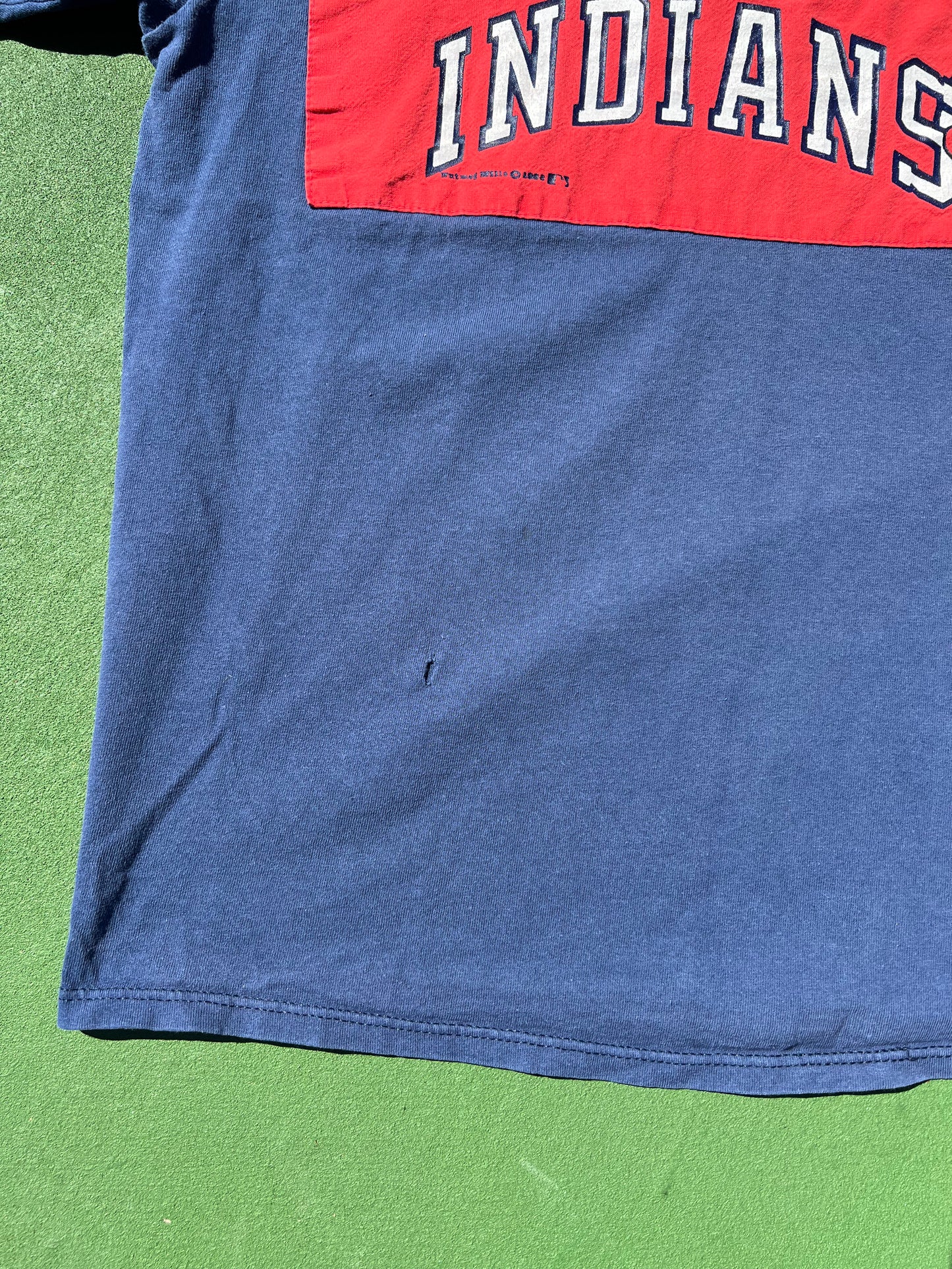 Vintage 90s MLB Cleveland Indians Tee Shirt