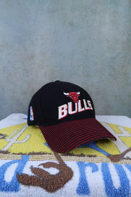 Vintage 90s Chicago Bulls Hat